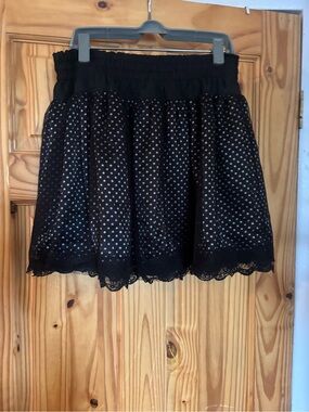 Black Polka Dot Lace-Trim Skater Skirt